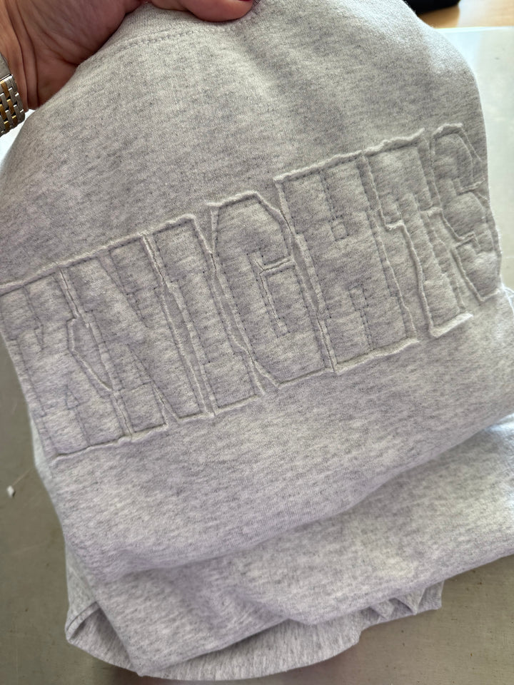 Sweatshirt applique custom